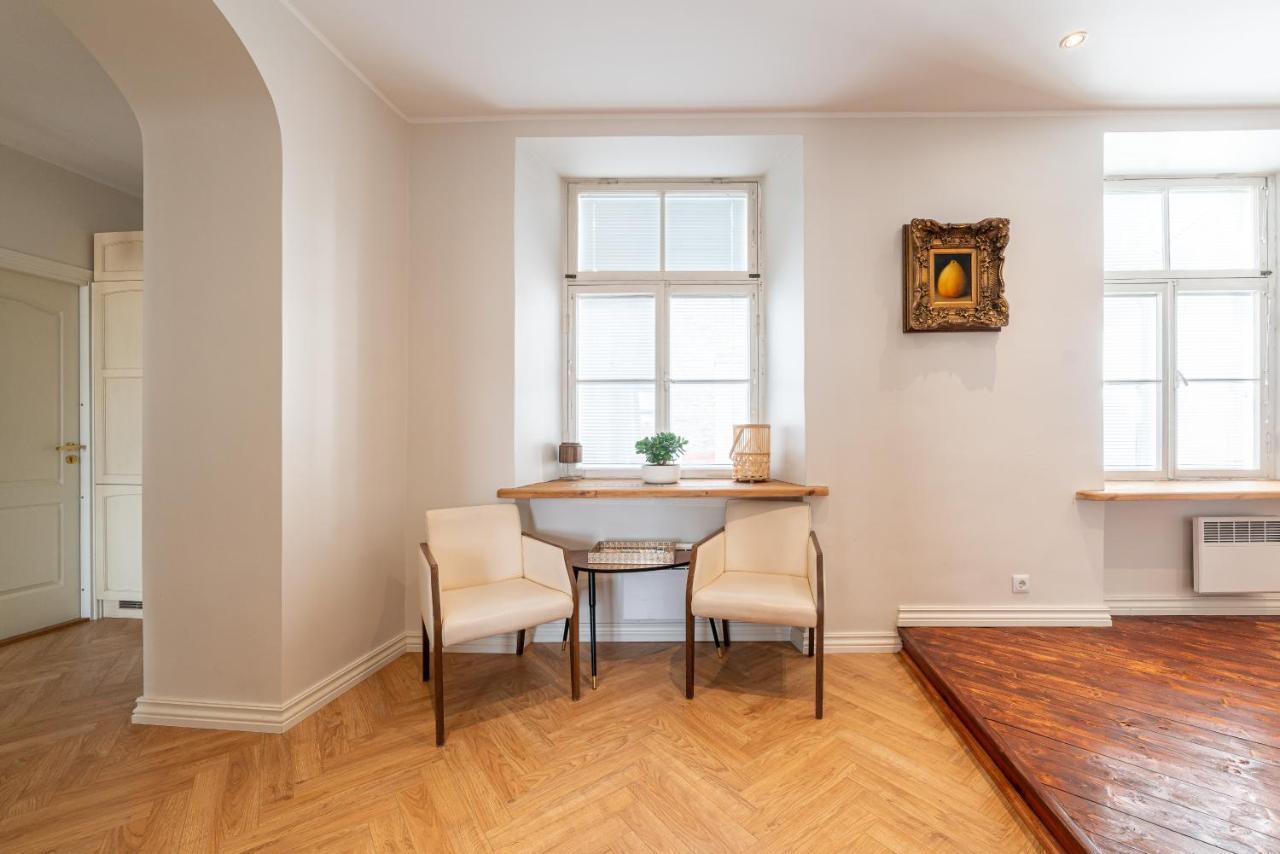Old Town - Boutique Hall Square Apartment Tallinn Exterior foto